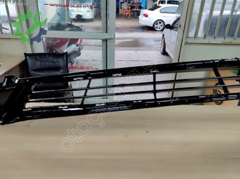 Hyundai i20 Tampon Izgarası çıkma parça