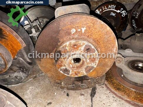 Opel Astra Sağ Ön Taşıyıcı çıkma parça