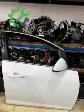Opel Astra Sağ Ön Kapı çıkma parça