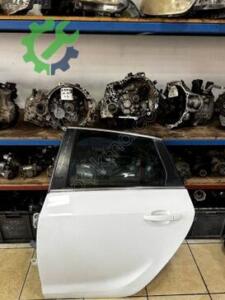 Opel Astra Benzinli Sol Arka Kapı Çıkma