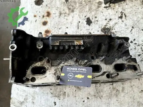 Opel Agila Silindir Kapağı 90529778 çıkma parça