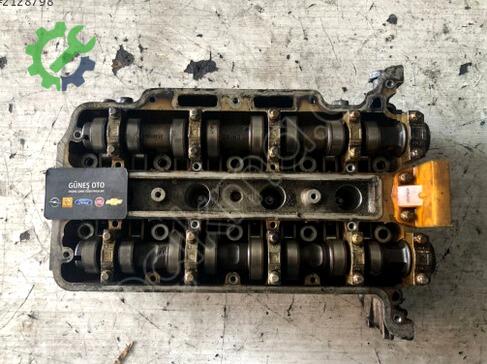 Opel Astra Silindir Kapağı çıkma parça