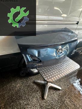 Opel Astra Bagaj Kapağı çıkma parça