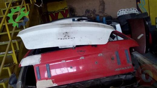 Opel Astra Bagaj çıkma parça