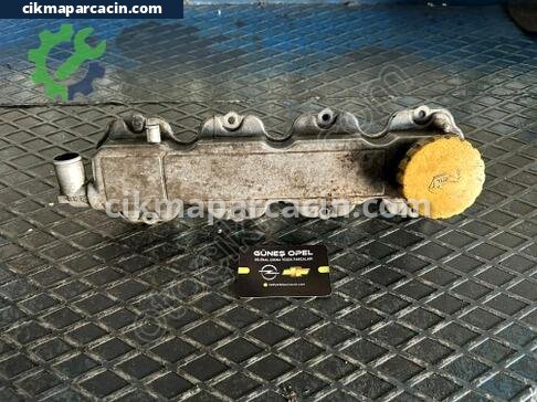 Opel Astra Külbütör Kapağı çıkma parça