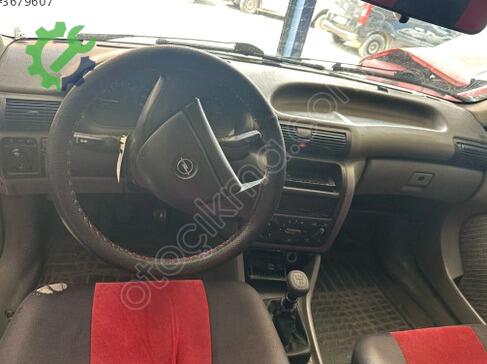 Opel Astra Torpido çıkma parça