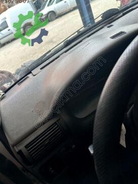 Opel Astra Torpido çıkma parça