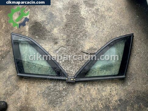 Opel Astra Kelebek Camı çıkma parça