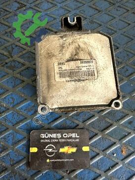 Opel Astra Motor Beyni 09355929 çıkma parça