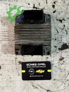 Opel Astra Çıkma Motor Beyni 09353509