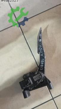 Opel Astra Pedal çıkma parça