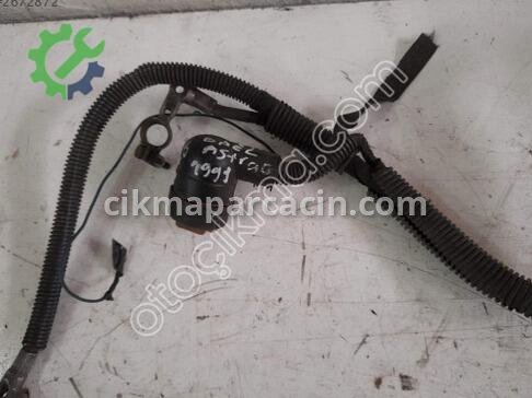 Opel Astra Akü çıkma parça