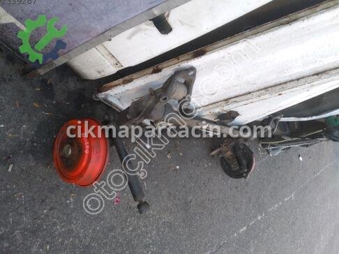 Opel Astra Arka Dingil çıkma parça