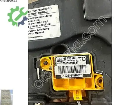 Opel Astra Darbe Sensörü çıkma parça