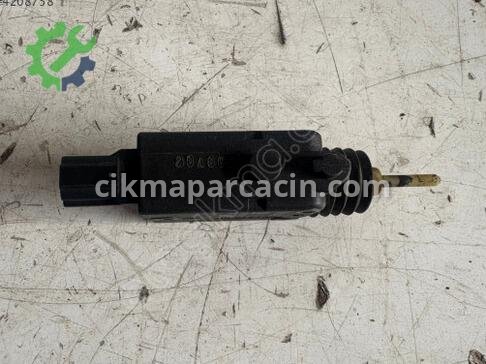 Opel Astra Depo Kapağı çıkma parça
