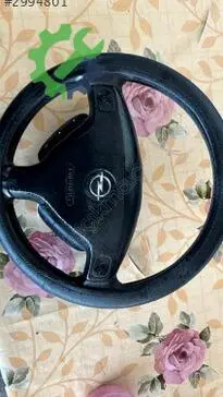 Opel Astra Direksiyon Simidi çıkma parça
