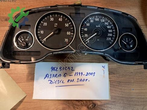 Opel Astra Gösterge Paneli 96251051 çıkma parça