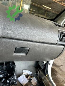 Opel Astra Göğüs çıkma parça