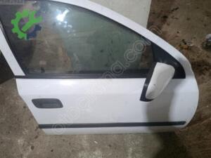 Opel Astra Orijinal Çıkma Sağ Ön Kapı