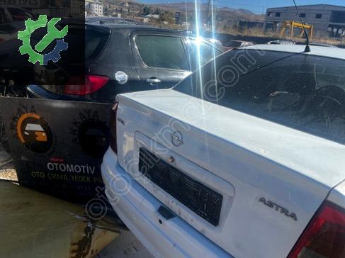 Opel Astra Komple Arka çıkma parça