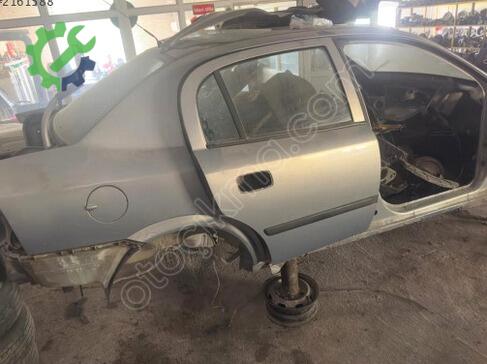 Opel Astra Tavan çıkma parça