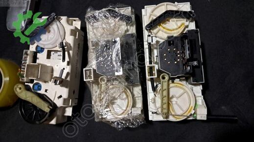 Opel Astra Klima Kontrol Paneli çıkma parça