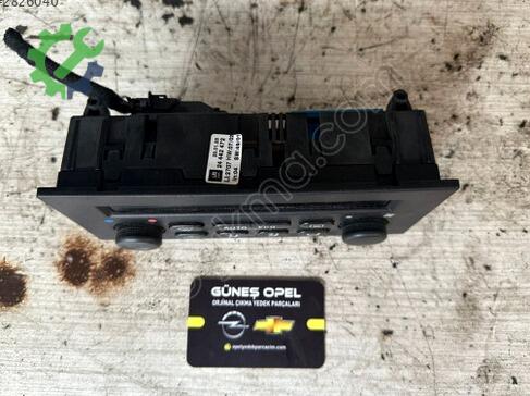 Opel Astra Kalorifer Kontrol Paneli 24442472 çıkma parça