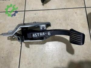 Opel Astra Orijinal Çıkma Pedal (6. Adet)