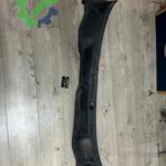 Ön Cam Izgarası Opel Astra 2025 – 2025 Çıkma 90520680