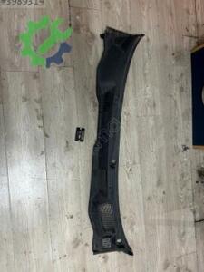 Ön Cam Izgarası Opel Astra 2025 - 2025 Çıkma 90520680