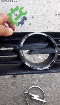 Opel Astra Ön Panjur çıkma parça