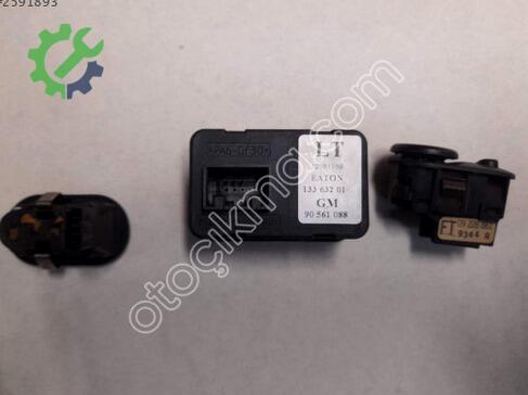 Opel Astra Ayna (Sol) çıkma parça