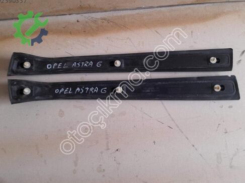 Opel Astra Kapı Fitili çıkma parça