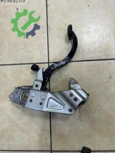 Pedal Opel Astra — Sökme Çıkma (4. Adet)