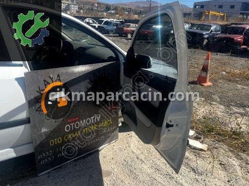 Opel Astra Sağ Ön Kapı çıkma parça
