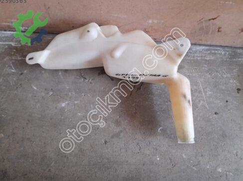Opel Astra Silecek Suyu Deposu çıkma parça