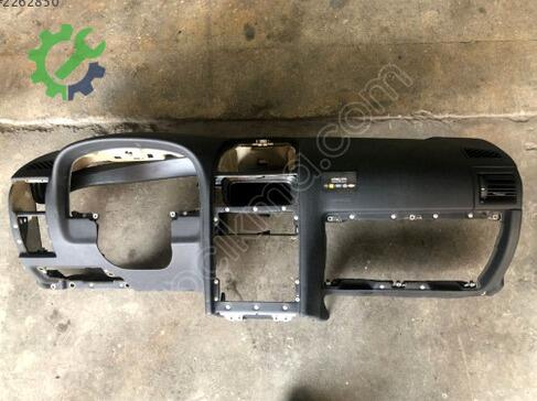 Opel Astra Torpido çıkma parça