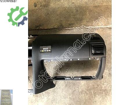Opel Astra Sinyal çıkma parça