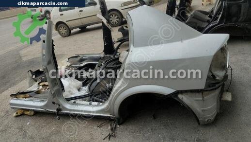 Opel Astra Sol Arka Tavan Çıtası çıkma parça