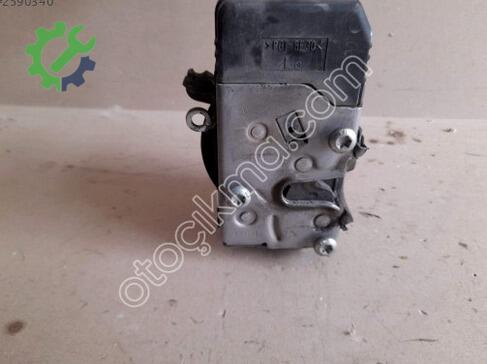 Opel Astra Sol Ön Kapı Kilidi çıkma parça