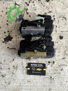 Opel Astra 2025 - 2025 Kapı Kilidi Çıkma - 90561151