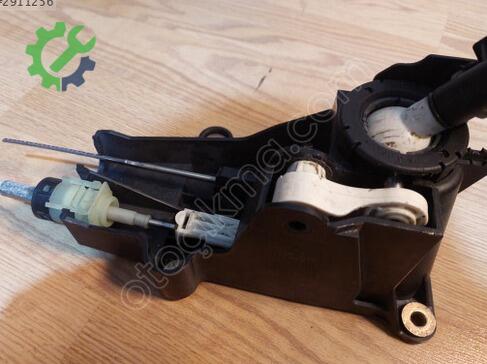 Opel Astra Vites Kolu 114069 çıkma parça