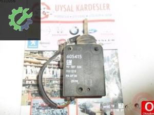 OPEL ASTRA G YAKIT DEPOSU KİLİT MOTORU