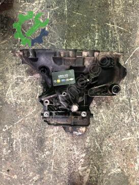 Opel Astra Şanzıman Komple F17W394 çıkma parça