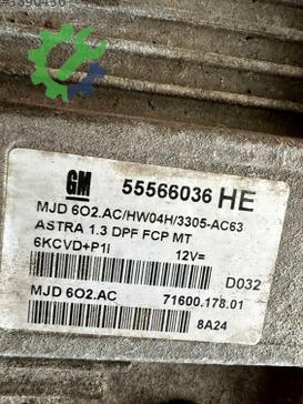 Opel Astra Motor Beyni 55566036 çıkma parça