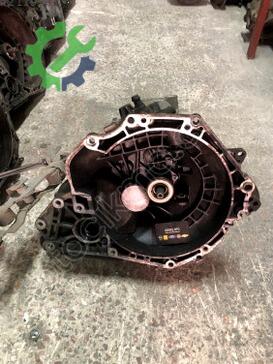 Opel Astra Şanzıman Komple F13C418 çıkma parça