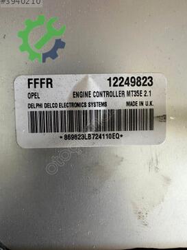 Opel Astra Motor Beyni 12249823 çıkma parça