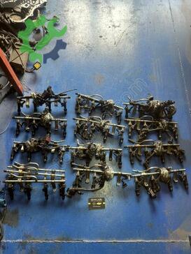 Opel Astra Enjektör Kütüğü 25343299 çıkma parça