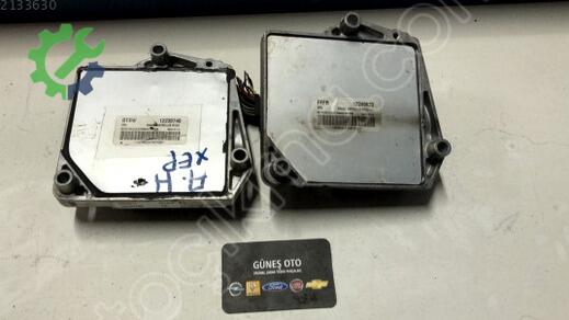 Opel Astra Motor Beyni 12249823 çıkma parça