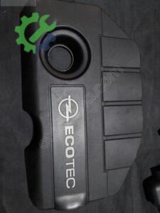 Çıkma Orijinal Motor Kapağı Opel Astra 55355218